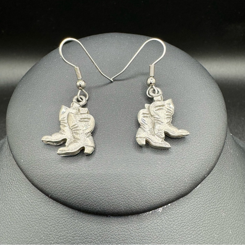 Pewter Cowboy Country and Western Rodeo Dangle Earrings